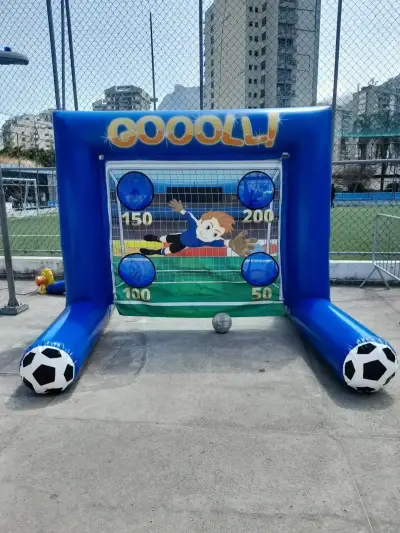 Chute a gol inflável para aluguel em festas e eventos no Rio de Janeiro